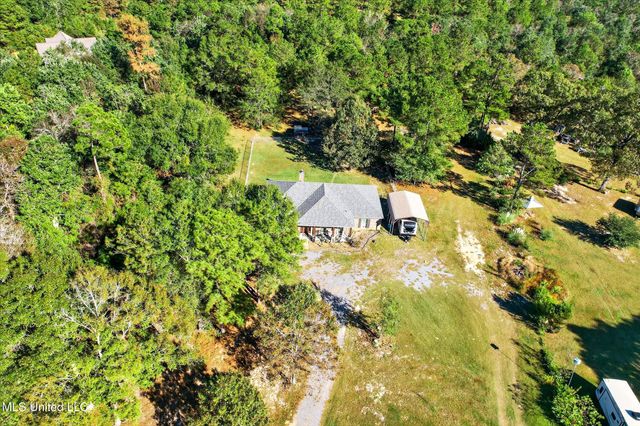 78 Percy O'Neal Road, Mchenry, MS 39561