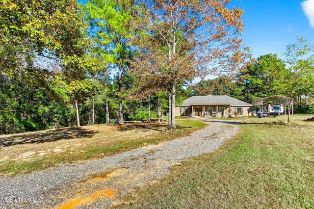 78 Percy O'Neal Road, Mchenry, MS 39561