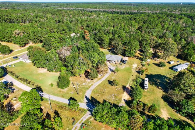 78 Percy O'Neal Road, Mchenry, MS 39561