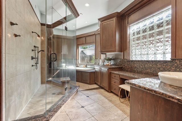 13702 Alchester Lane, Houston, TX 77079