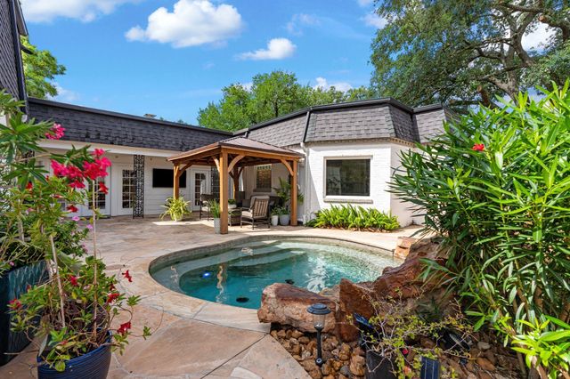 13702 Alchester Lane, Houston, TX 77079
