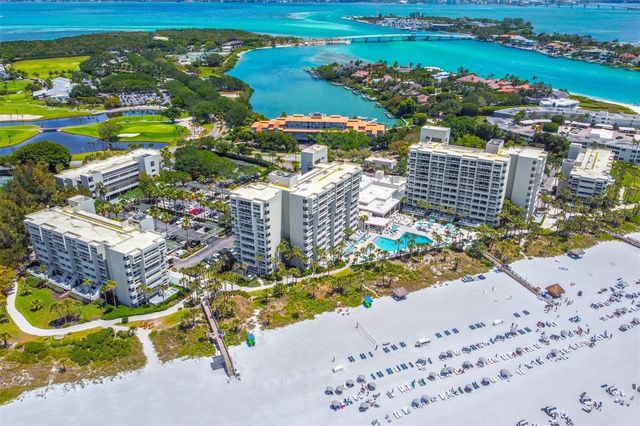 230 SANDS POINT ROAD 3703, Longboat Key, FL 34228