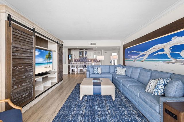 230 SANDS POINT ROAD 3703, Longboat Key, FL 34228