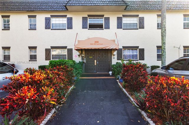 5661 SW 2nd Ct 216, Margate, FL 33068