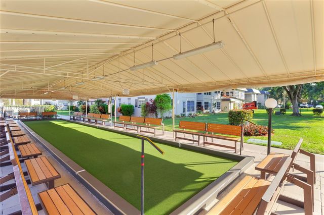 5661 SW 2nd Ct 216, Margate, FL 33068