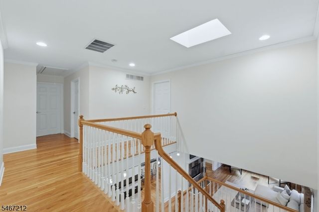 12 Vine St, Chatham Boro, NJ 07928