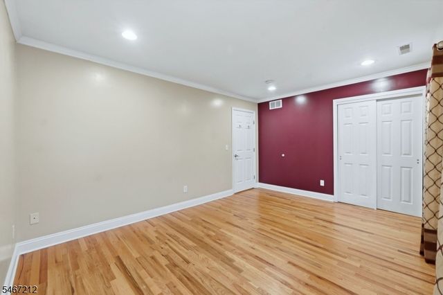 12 Vine St, Chatham Boro, NJ 07928