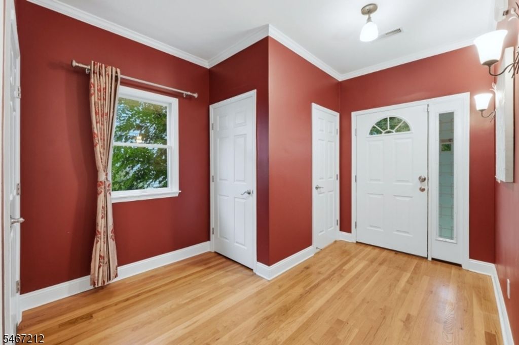 12 Vine St, Chatham Boro, NJ 07928 — photo 4