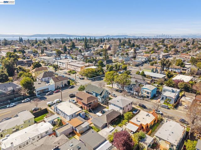 1604 Schiller St, Alameda, CA 94501