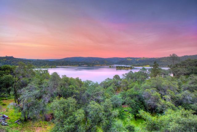 3797 Mountainview Dr, Loomis, CA 95650