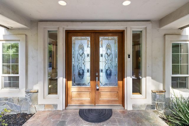 3797 Mountainview Dr, Loomis, CA 95650