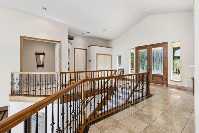 3797 Mountainview Dr, Loomis, CA 95650
