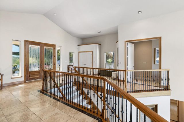 3797 Mountainview Dr, Loomis, CA 95650