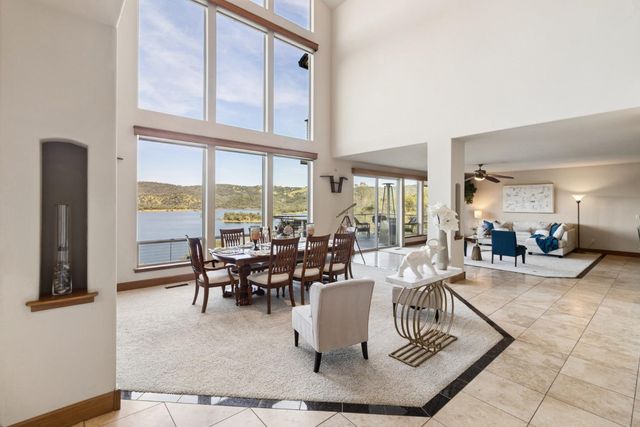 3797 Mountainview Dr, Loomis, CA 95650