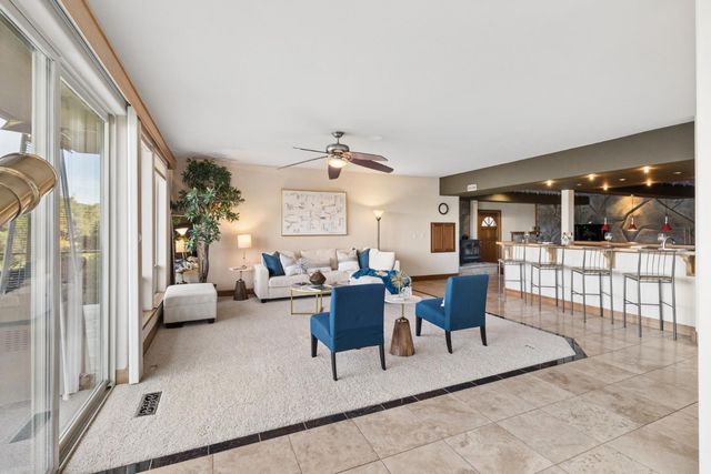 3797 Mountainview Dr, Loomis, CA 95650