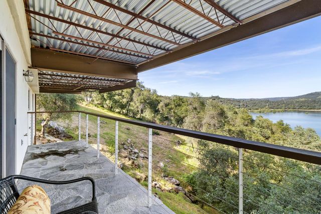 3797 Mountainview Dr, Loomis, CA 95650