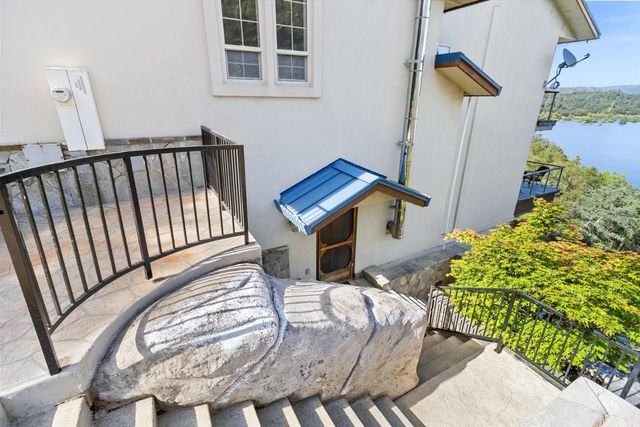 3797 Mountainview Dr, Loomis, CA 95650