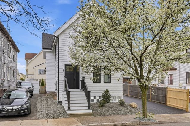 30 Waverly Ave, Everett, MA 02149