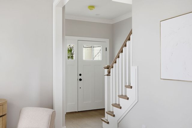 30 Waverly Ave, Everett, MA 02149