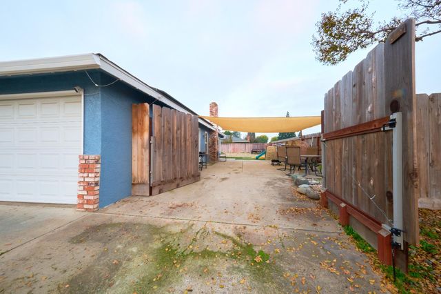 2848 Wathen St, Atwater, CA 95301