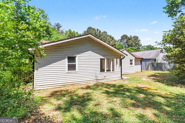 627 Towngate Boulevard, Jonesboro, GA 30238