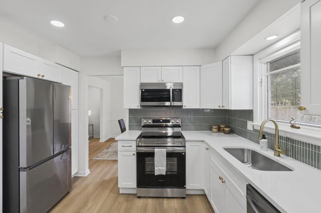 2545 Clark Drive, Grove City, OH 43123