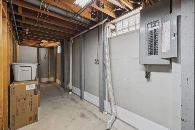 2545 Clark Drive, Grove City, OH 43123