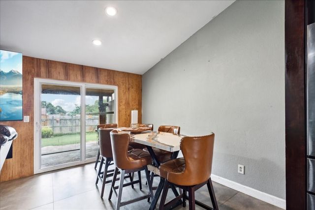 2604 Driskill Drive, Euless, TX 76039