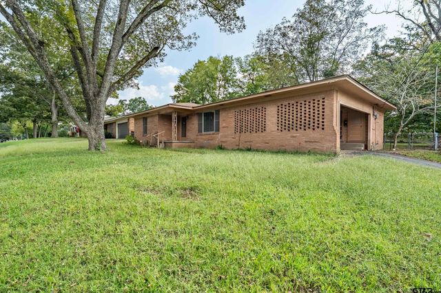 2019 WoodHaven Drive, Tyler, TX 75701