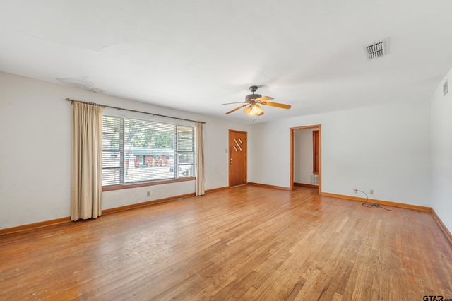 2019 WoodHaven Drive, Tyler, TX 75701