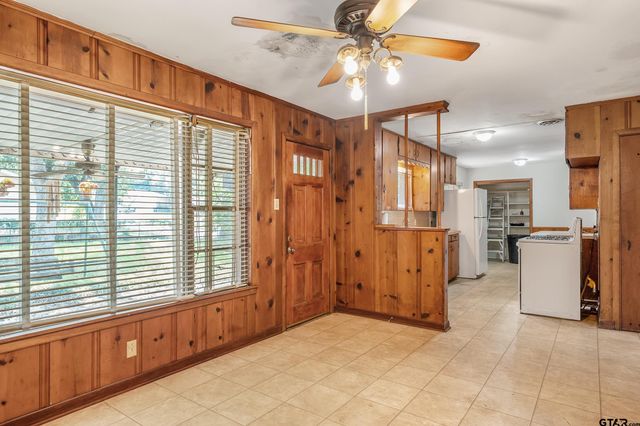 2019 WoodHaven Drive, Tyler, TX 75701