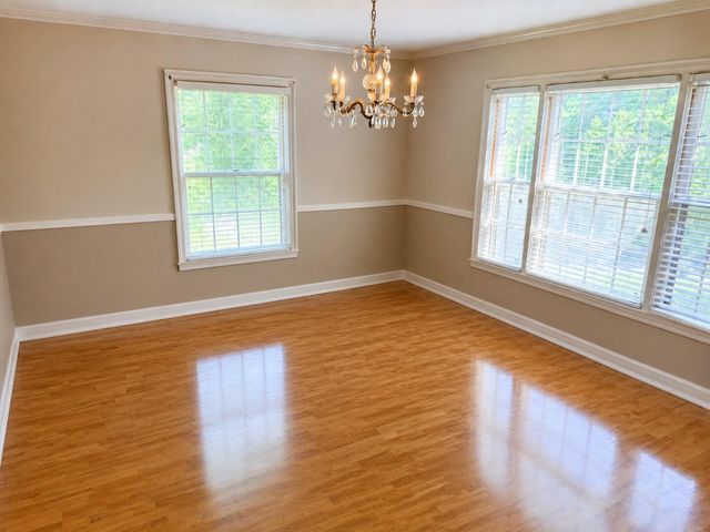 105 3rd Ave, E, Springfield, TN 37172