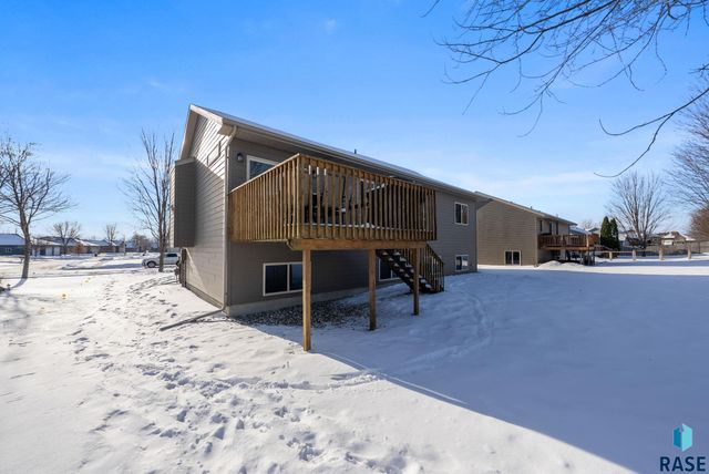 4912 E Tiger Lilly St Street, Sioux Falls, SD 57103