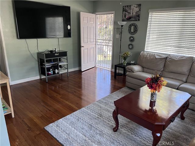 1222 E 103rd Street, Los Angeles, CA 90002