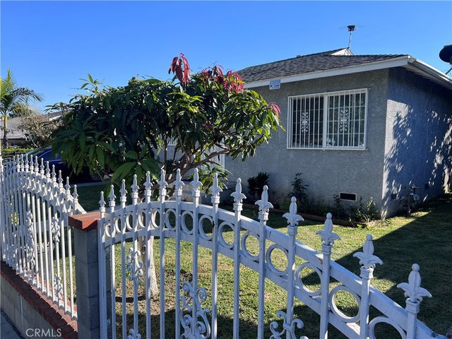 1222 E 103rd Street, Los Angeles, CA 90002