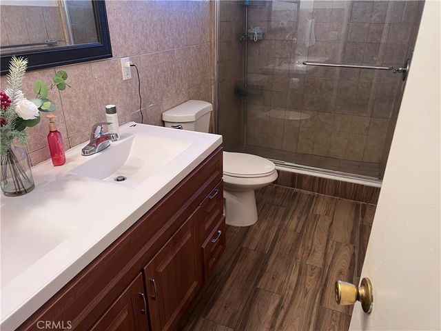 1222 E 103rd Street, Los Angeles, CA 90002