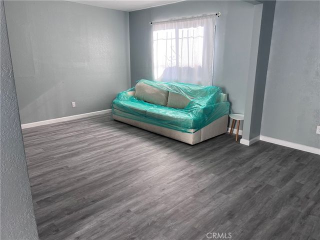 1222 E 103rd Street, Los Angeles, CA 90002