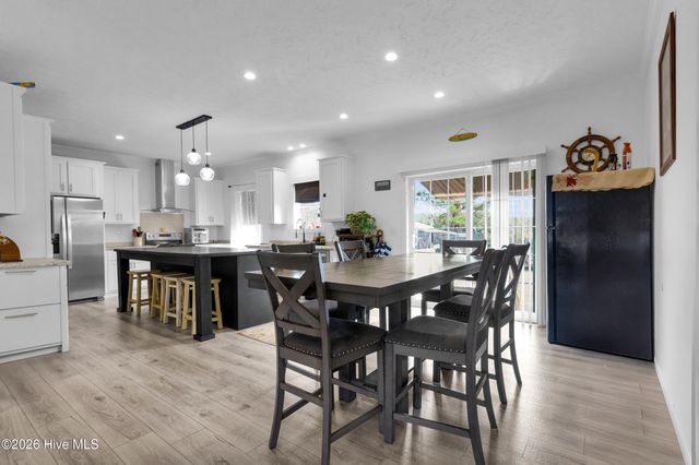 105 Gosling Lane, Beaufort, NC 28516