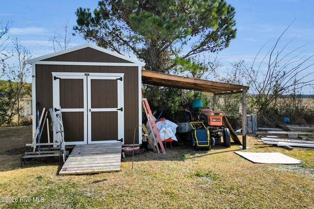 105 Gosling Lane, Beaufort, NC 28516