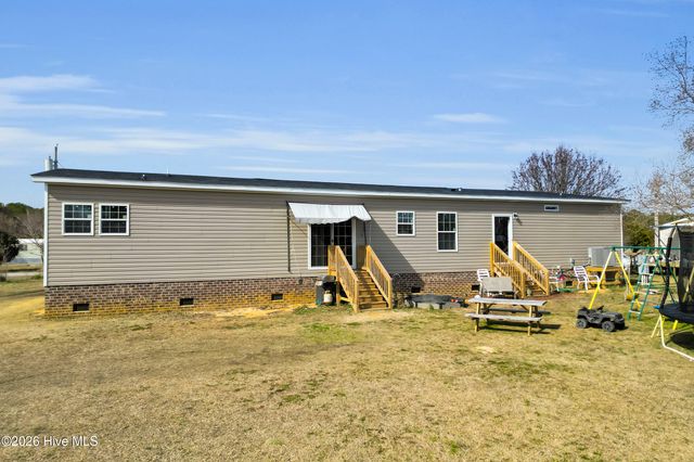 105 Gosling Lane, Beaufort, NC 28516