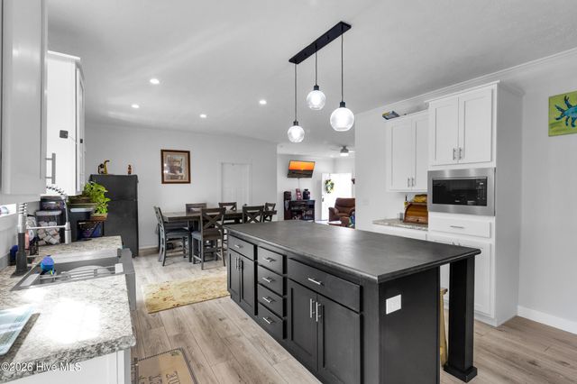 105 Gosling Lane, Beaufort, NC 28516