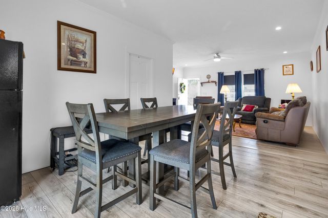 105 Gosling Lane, Beaufort, NC 28516