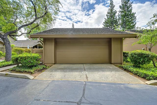 11365 Gold Country Blvd, Gold River, CA 95670