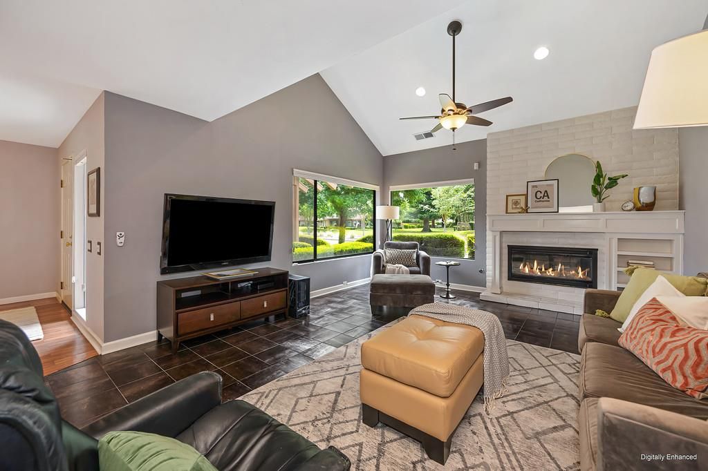 11365 Gold Country Blvd, Gold River, CA 95670