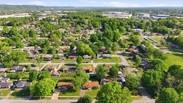 7003 Sunny Vale Way, Louisville, KY 40272