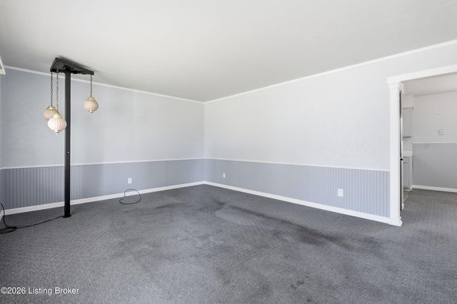 7003 Sunny Vale Way, Louisville, KY 40272