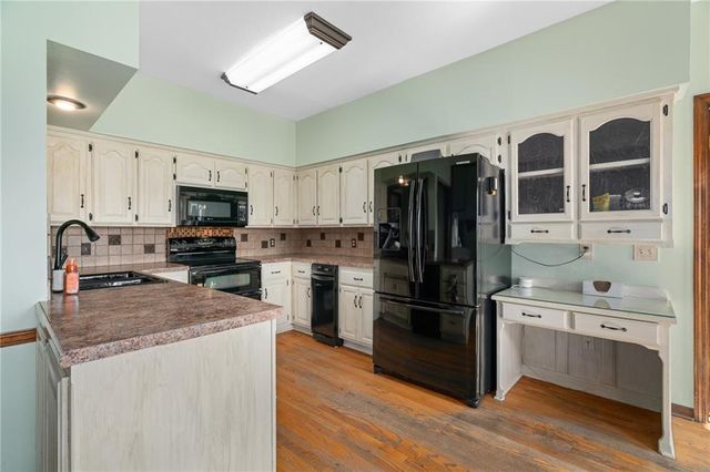 15367 Monrovia Street, Overland Park, KS 66221