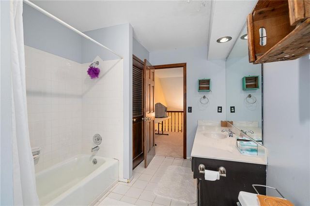 15367 Monrovia Street, Overland Park, KS 66221