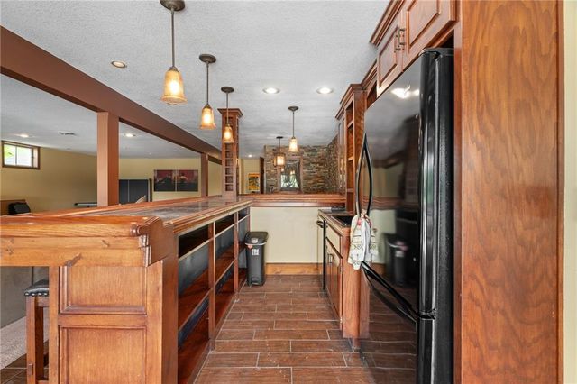 15367 Monrovia Street, Overland Park, KS 66221