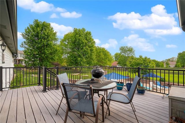 15367 Monrovia Street, Overland Park, KS 66221